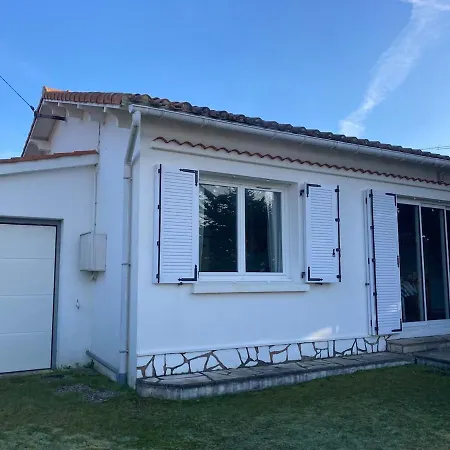 펜션 Maison Paisible A 100m De La Brétignolles-sur-Mer