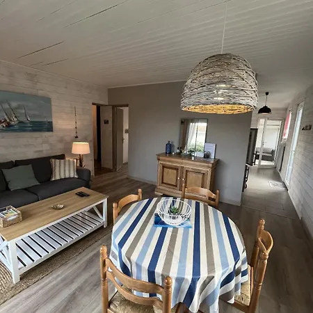 Maison Paisible A 100m De La *