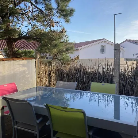 Holiday home Maison Paisible A 100m De La