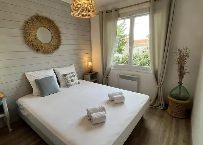 Maison Paisible A 100m De La *